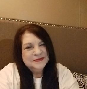 Meet your Posher, Brenda